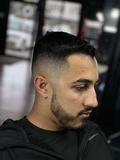 Skin fade and beard lineup : r/Barber