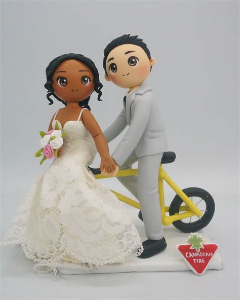 bride and groom wedding cake topper 6