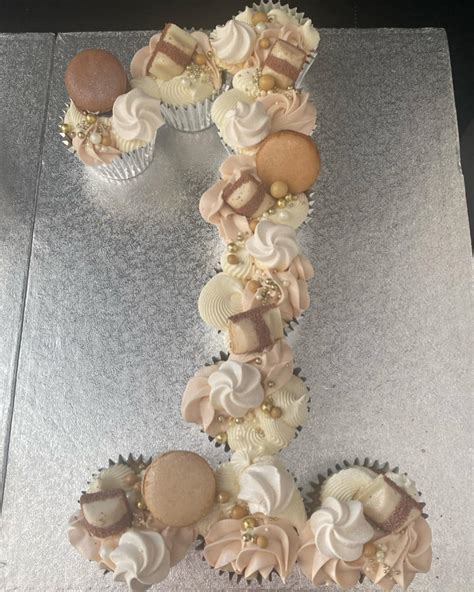Cakes By Maddie