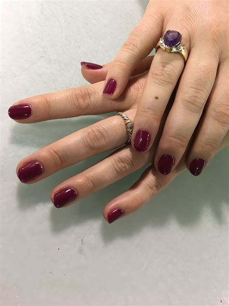Miami beet by opi 💅🏽 #gelpolish #gelcolor #gelnails #polishednailbar #