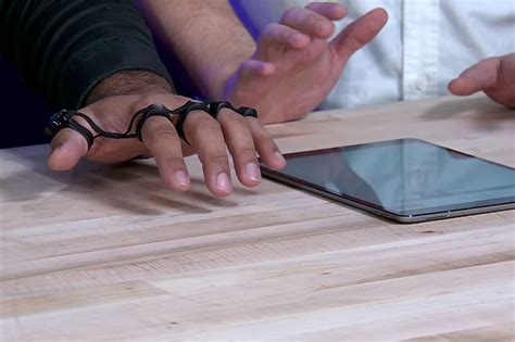 Typing with Tap, the wearable keyboard that almost works – Lift Lie