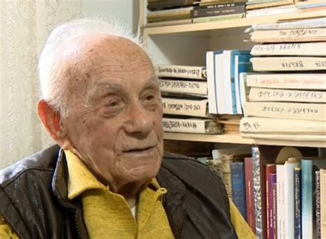 Подариха радио на Найден Вълчев