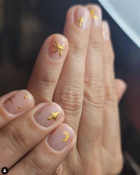 50 Captivating Pisces Nail Designs to Celebrate Your Zodiac Sign!
