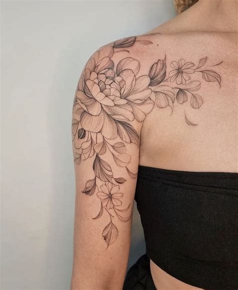 Tatuagem Floral Ombro E Braço - Pin de Valeria Rodríguez em tatto | Tatuagem braço inteiro feminino ...