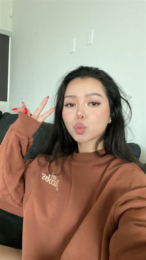 Bella Poarch 01/20/2022 • CelebMafia