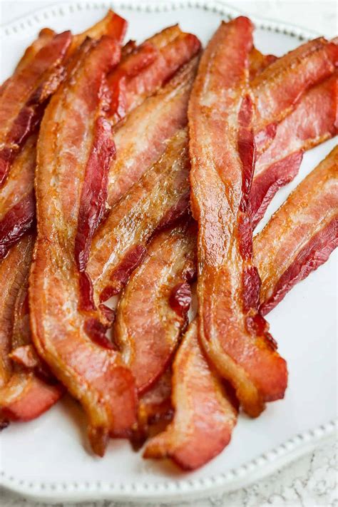 How to Cook Bacon in the Oven (Perfect Oven Baked Bacon!) - Fit Foodie