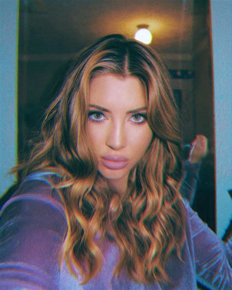 Larajuicytv Onlyfans Nude