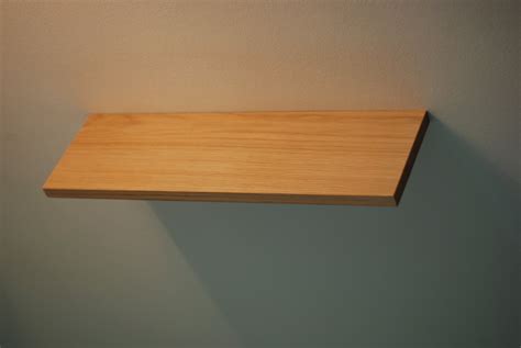 Hylder i massiv eg | www.woodstuff.dk