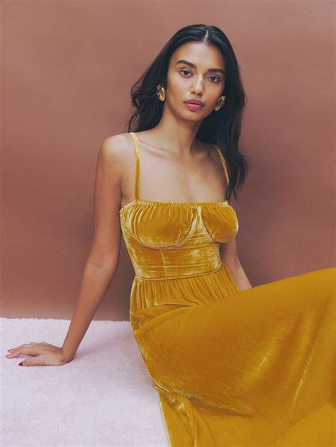 17 New Reformation Party Dresses for the Holidays | Who What Wear