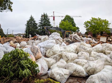 On Photographing Big Holes in the Ground | The Tyee