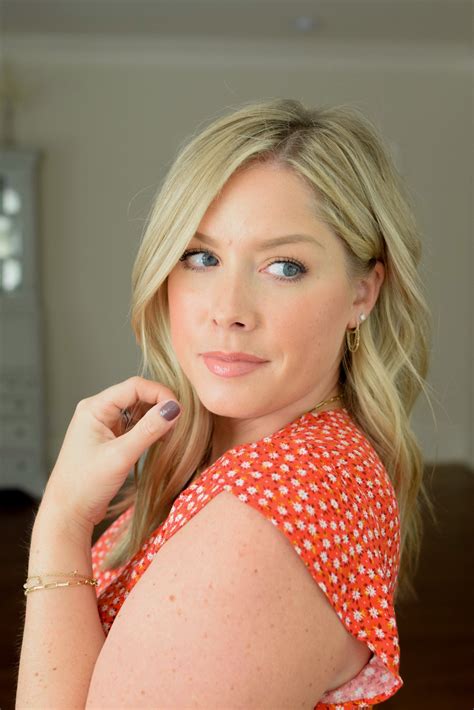 What Color Lipstick To Wear With Red Dress | Lipstutorial.org