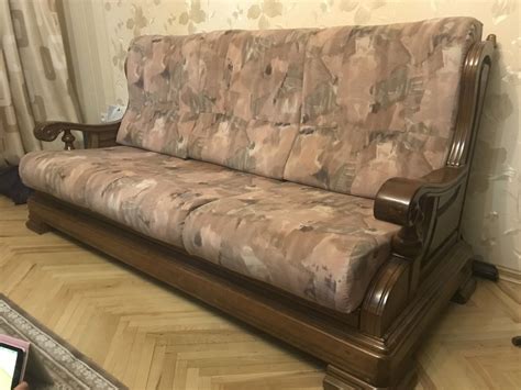 Мягкая мебель для зала, дерево, Румыния, б/у.