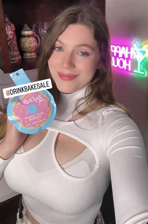 Jazlyn Skyy : r/Jazlyn_Skyy