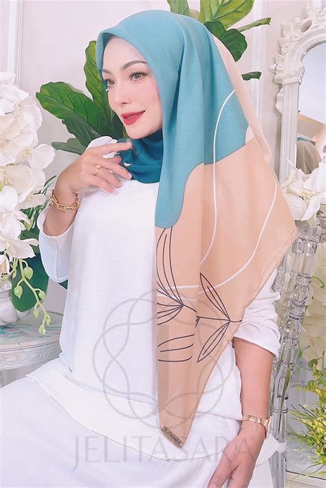 tudung bawal