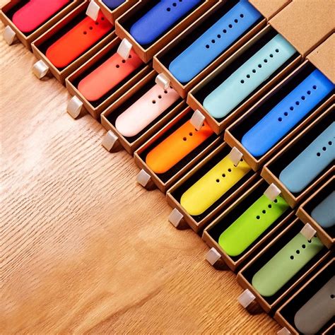 Řemínky na Apple Watch | iŘemínky.cz
