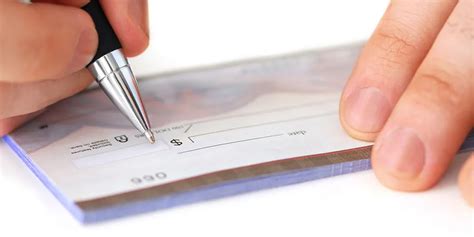 cheque information definition types cancelation features bank