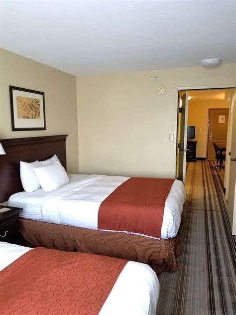 COUNTRY INN & SUITES BY RADISSON, LEXINGTON, VA $94 ($̶3̶0̶7̶ ...