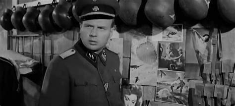 Смотреть "Десант на Дрвар" онлайн. Фильм. - eTVnet