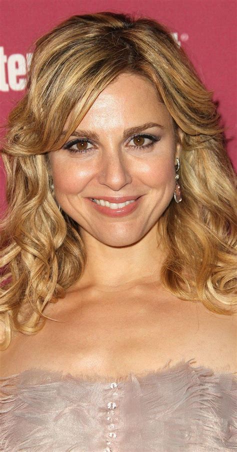 Cara Buono