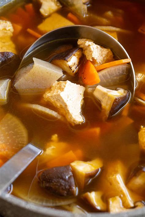 Kenchinjiru - Japanese Clear Vegetable Soup | Wandercooks