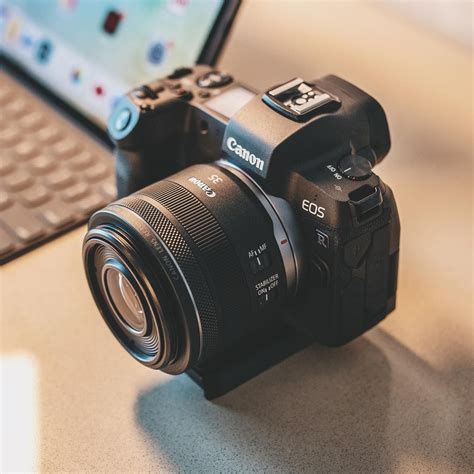 The Canon RF lens (RF 35mm f/1.8 IS STM Lens for EOS R body)!! #canon # ...