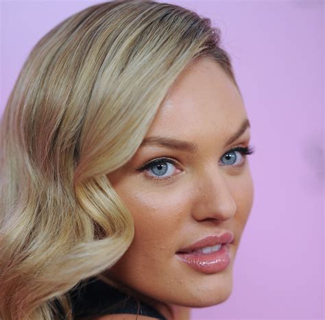 Candice Swanepoel Single | 6k pics