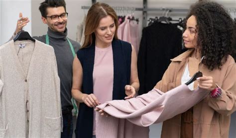 The Anon IB Archive: Predicting the Future of Fashion? - 3uni424