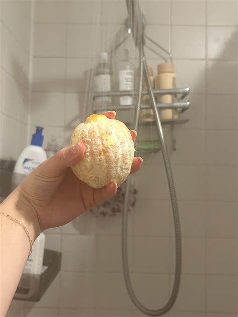 TikTok Is Inspiring People To Eat Oranges In The Shower