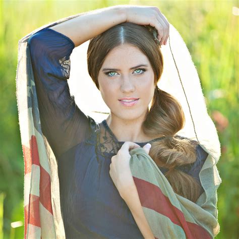 WHAT SETS US APART - Brooke Daniels Photography