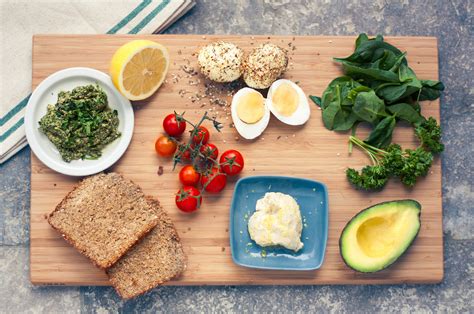 Top Foods to Eat Before and After Your Workout for Peak Performance - Hunter Games Magazine
