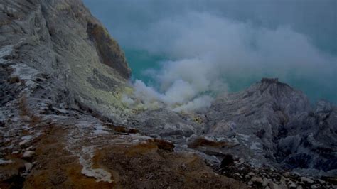 Kawah Ijen vulkaan beklimmen