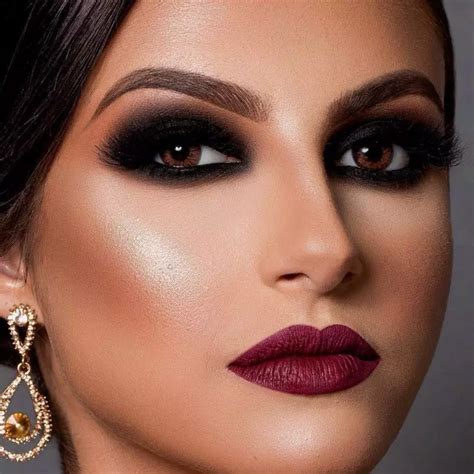 maquiagem ensina book