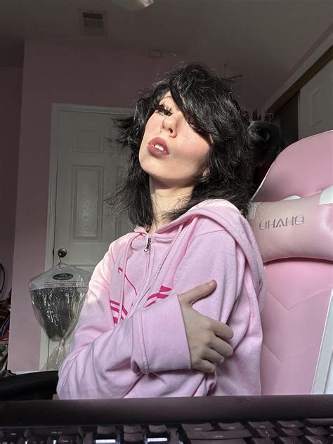 Ur egirl bf 💗 : Additional-Joke3799