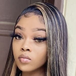 shayyszn - Age, Family, Bio | Famous Birthdays