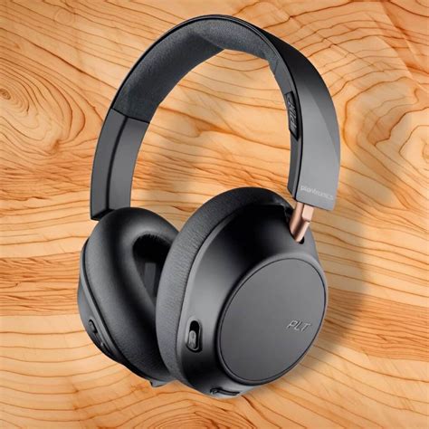 Plantronics BackBeat GO 810: The Symphony in Your Ears