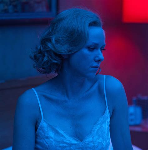 Naomi Watts in blue | Cultjer