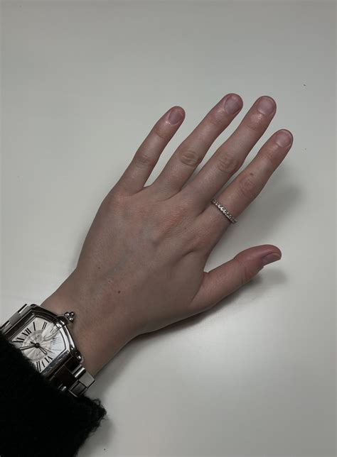 What Is A Russian Manicure? Step-by-Step Technique Explained