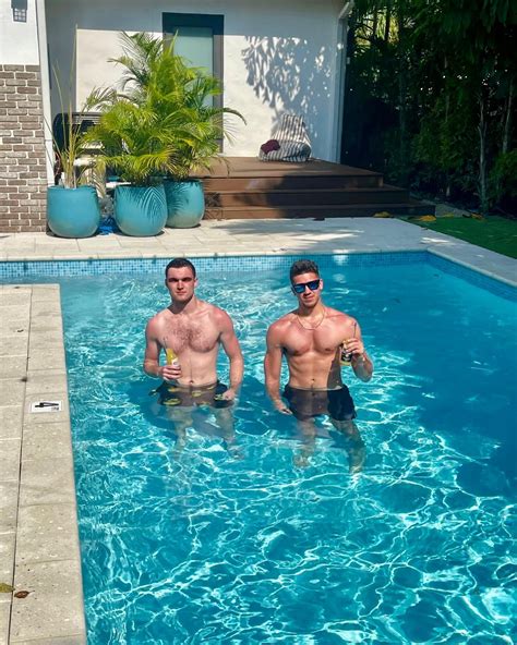 Landon Pierron (@landon.pierron) • Instagram photos and videos