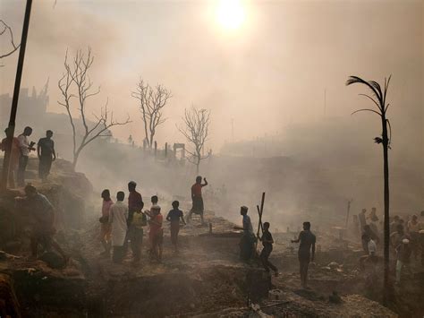 Fire hits crowded Rohingya refugee camp in Bangladesh