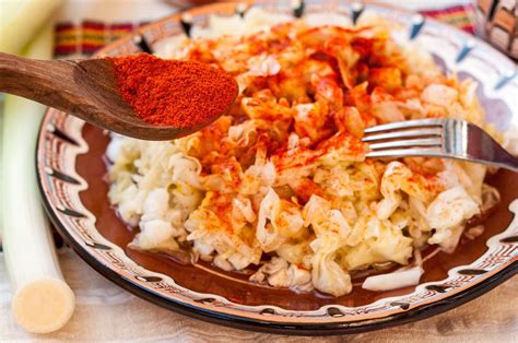 Кисело зеле в голям глинен съд | Вкусна Рецепта — Гия БГ