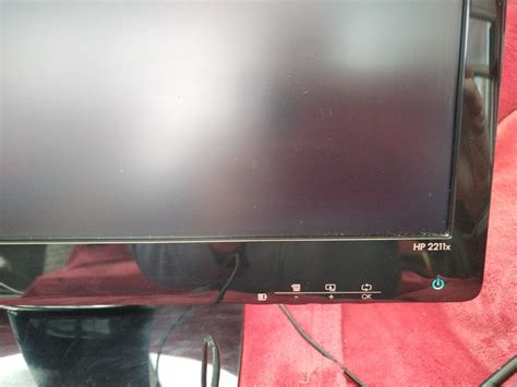 HP 2211x 21.5" Full HD Widescreen LED Monitor, DVI-D, VGA + Stand ...
