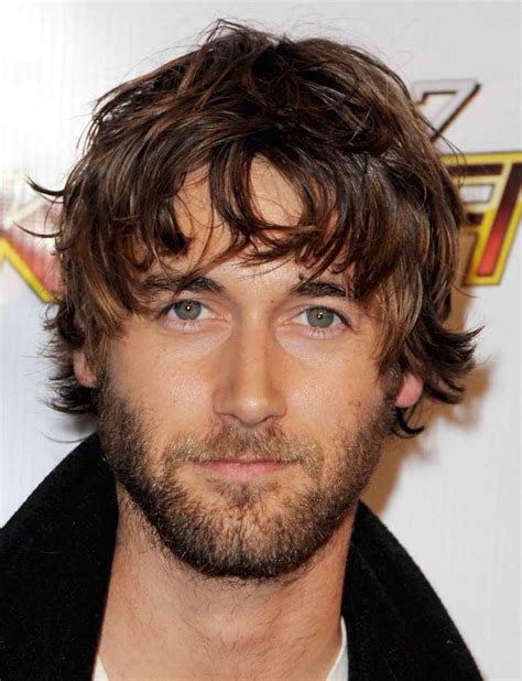 20 Classy Long Hairstyles For Men