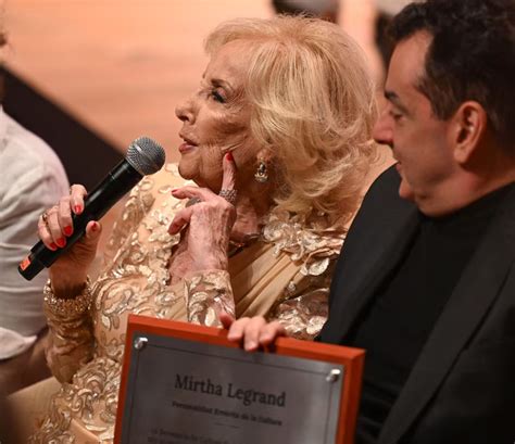 Mirtha Legrand recibió un homenaje como Personalidad Destacada de la