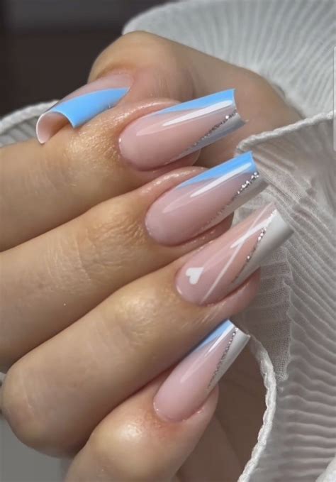 Unha Bailarina Decorada Azul - Unhas azuis bailarina | Decoração unha azul claro, Unha quadrada azul ...