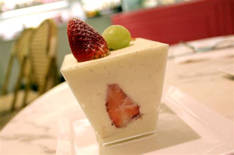 closed pave cakes   pieces  art danielfooddiarycom