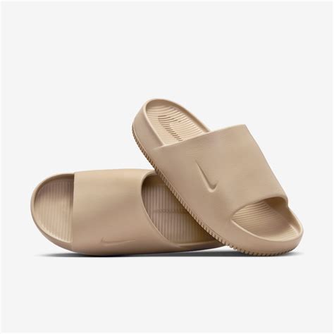 calm  sandals flip flops nike hr