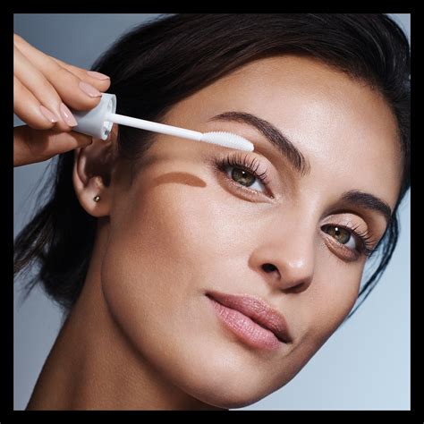 MAX FACTOR False Lash Effect