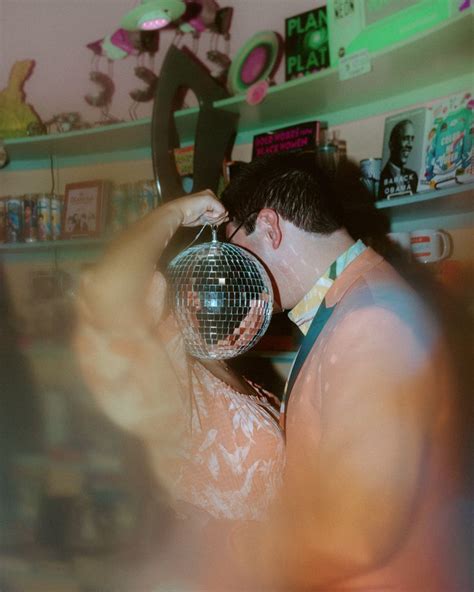 Unconventional engagement photos – Artofit