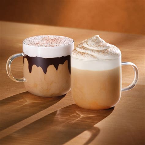 🍂 L’automne débarque chez Starbucks® ! 🍂