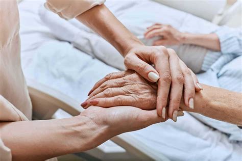 benefits  palliative care nursing  enhance  loved  quality